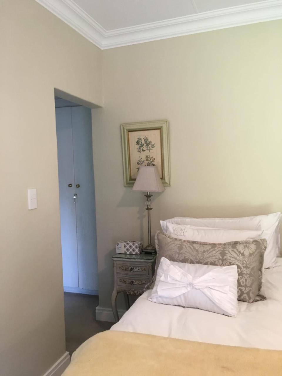 Vair'S Place Guest House In Sandton Paulshof - Apartment, Lux Suites & Spa Johannesburg Bagian luar foto